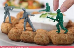 army-men-party-toothpicks